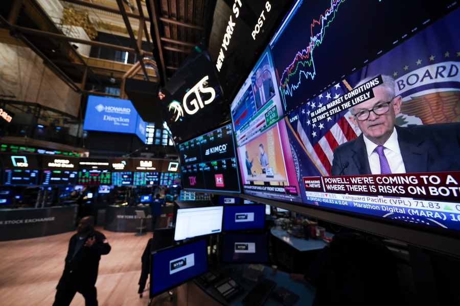capital outflow from China coronavirus returns Fed rates Apple Google Tesla Microsoft
